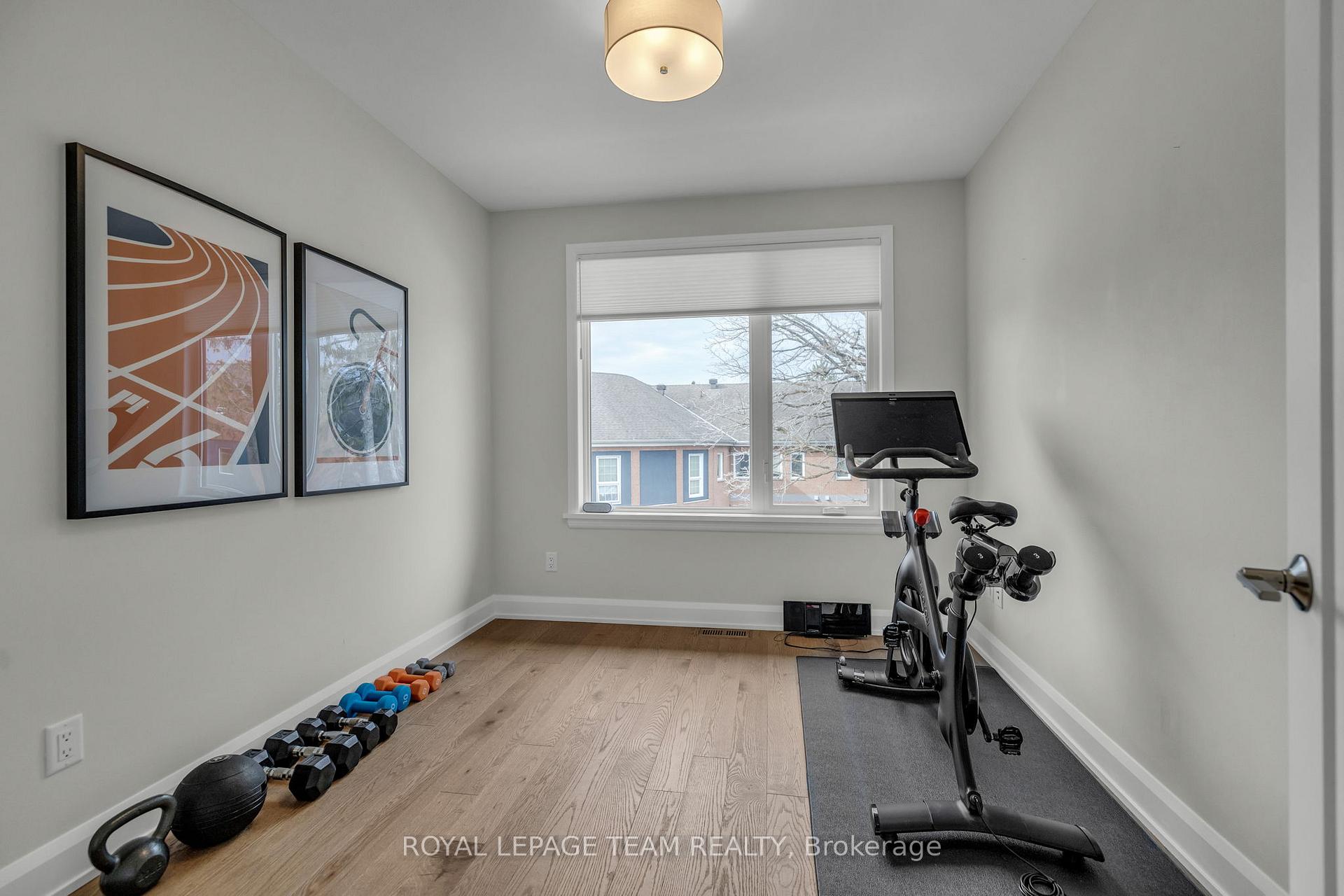 Photo 29 of 530 Edison Avenue, Ottawa, McKellar/Highland — HOMEH