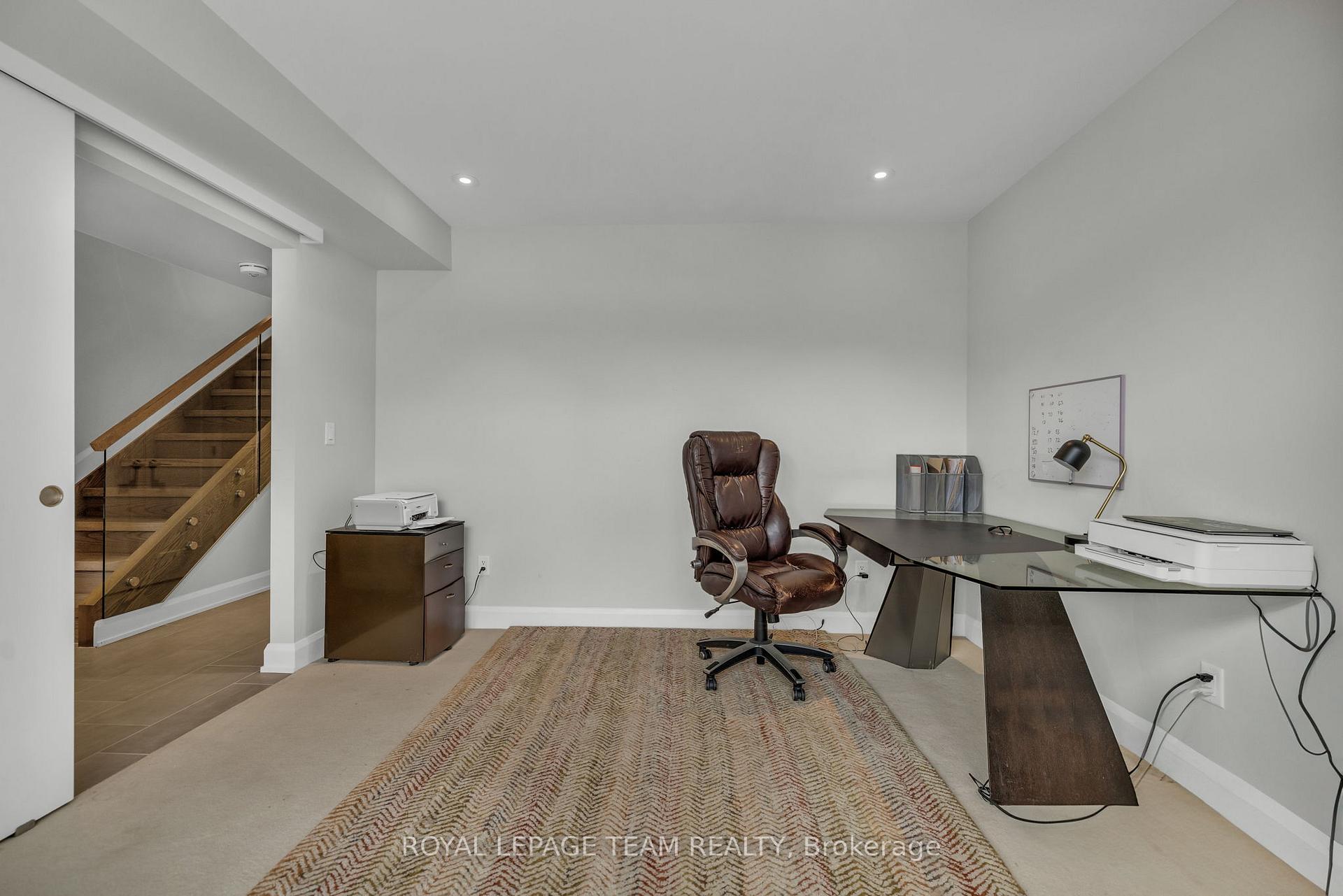 Photo 43 of 530 Edison Avenue, Ottawa, McKellar/Highland — HOMEH