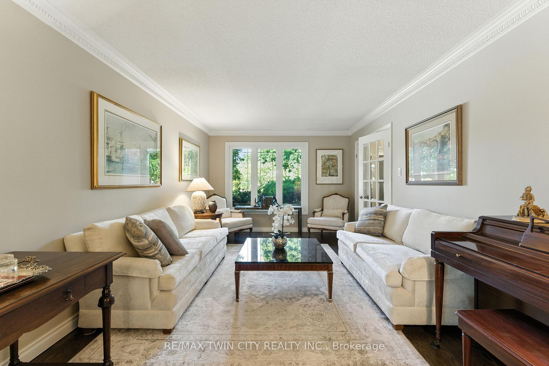 Photo 10 of 91 Abbey Close, Hamilton, Ancaster — HOMEH