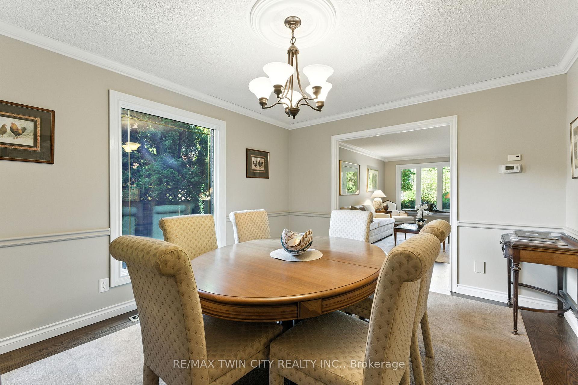 Photo 12 of 91 Abbey Close, Hamilton, Ancaster — HOMEH