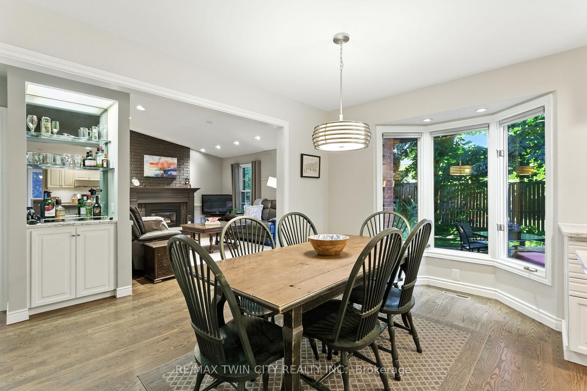 Photo 20 of 91 Abbey Close, Hamilton, Ancaster — HOMEH