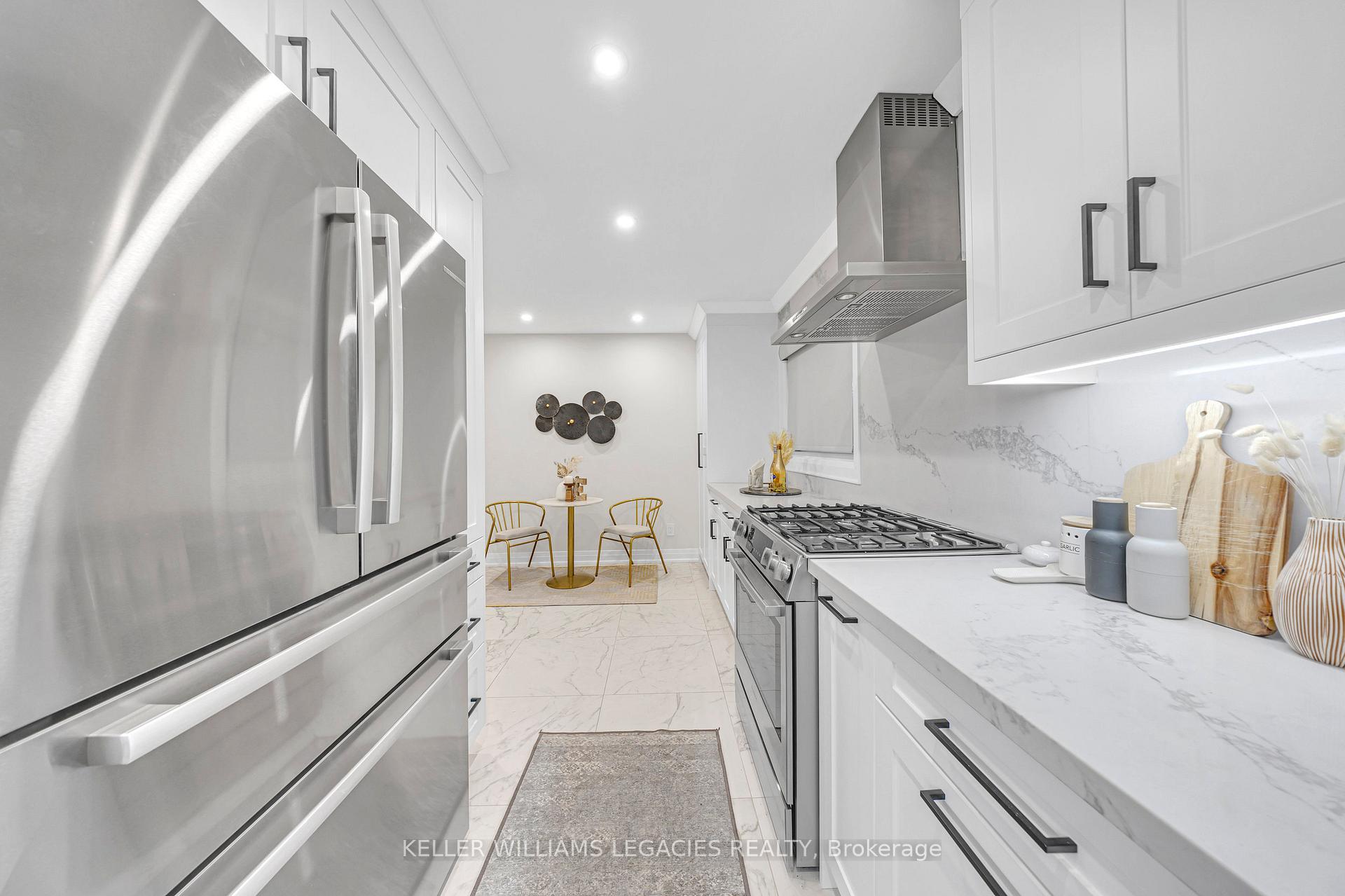 Photo 6 of 170 Wade Gate, Vaughan, Brownridge — HOMEH