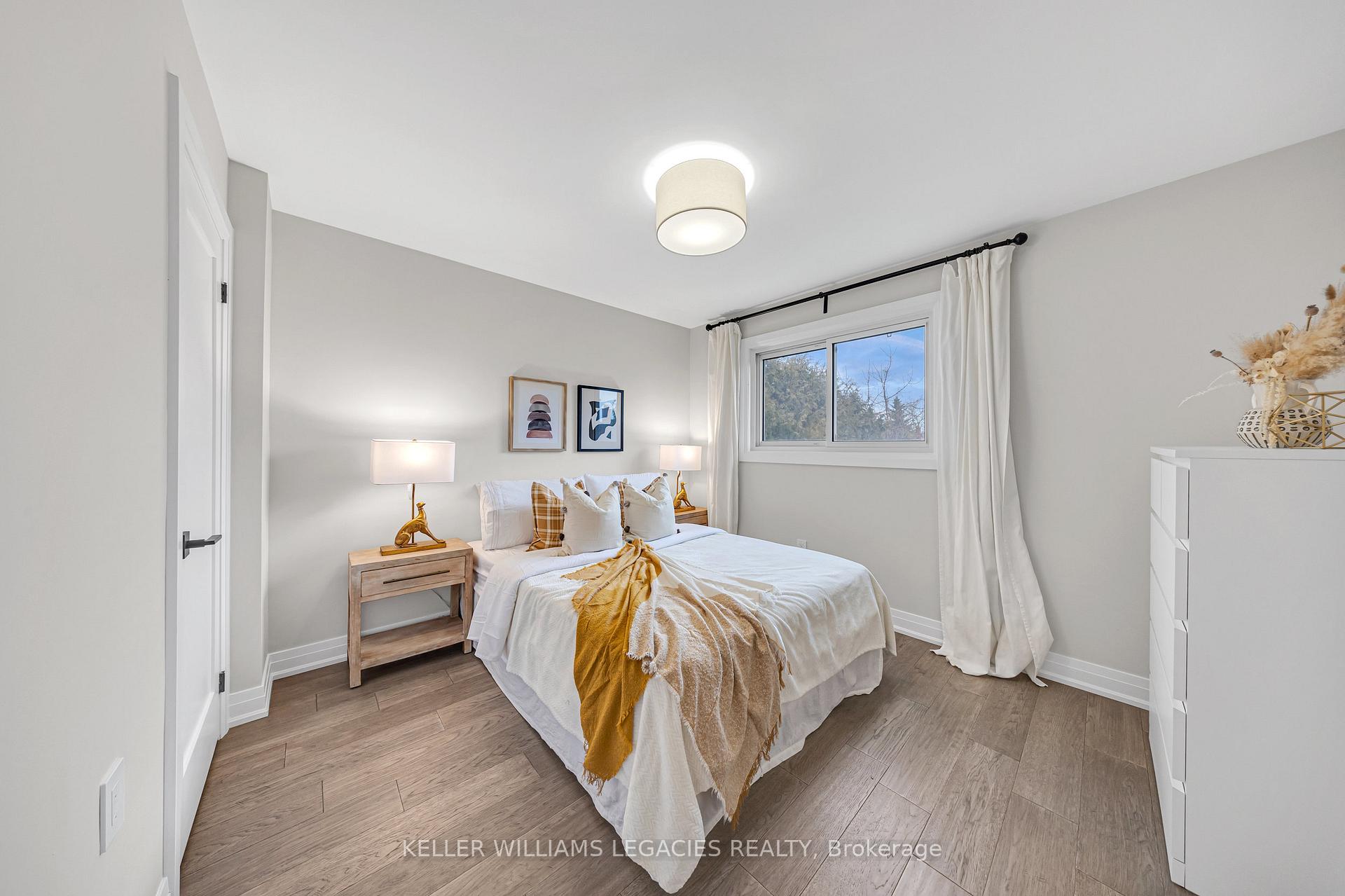 Photo 30 of 170 Wade Gate, Vaughan, Brownridge — HOMEH