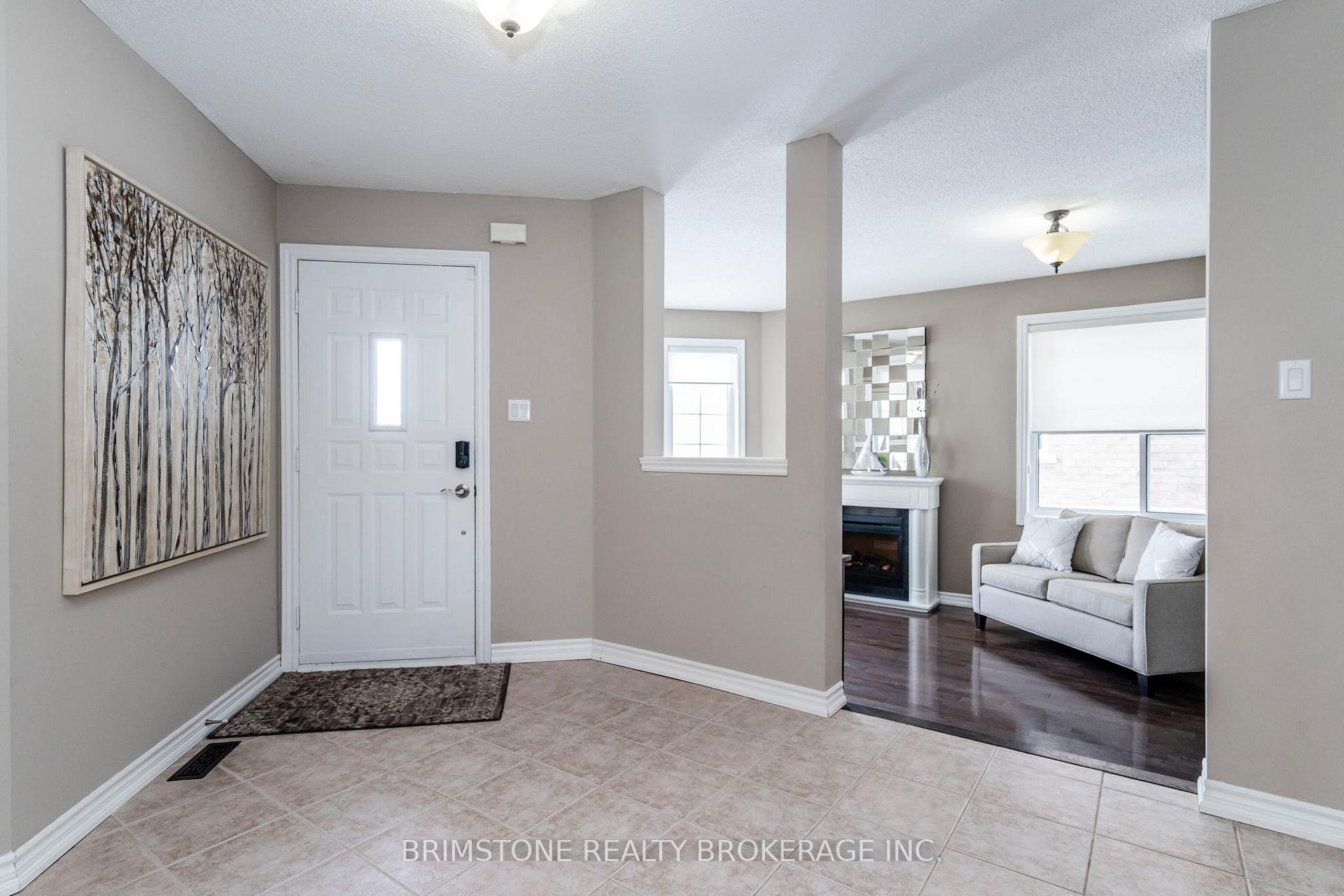 Photo 3 of 90 Kraus Road, Barrie, Edgehill Drive — HOMEH