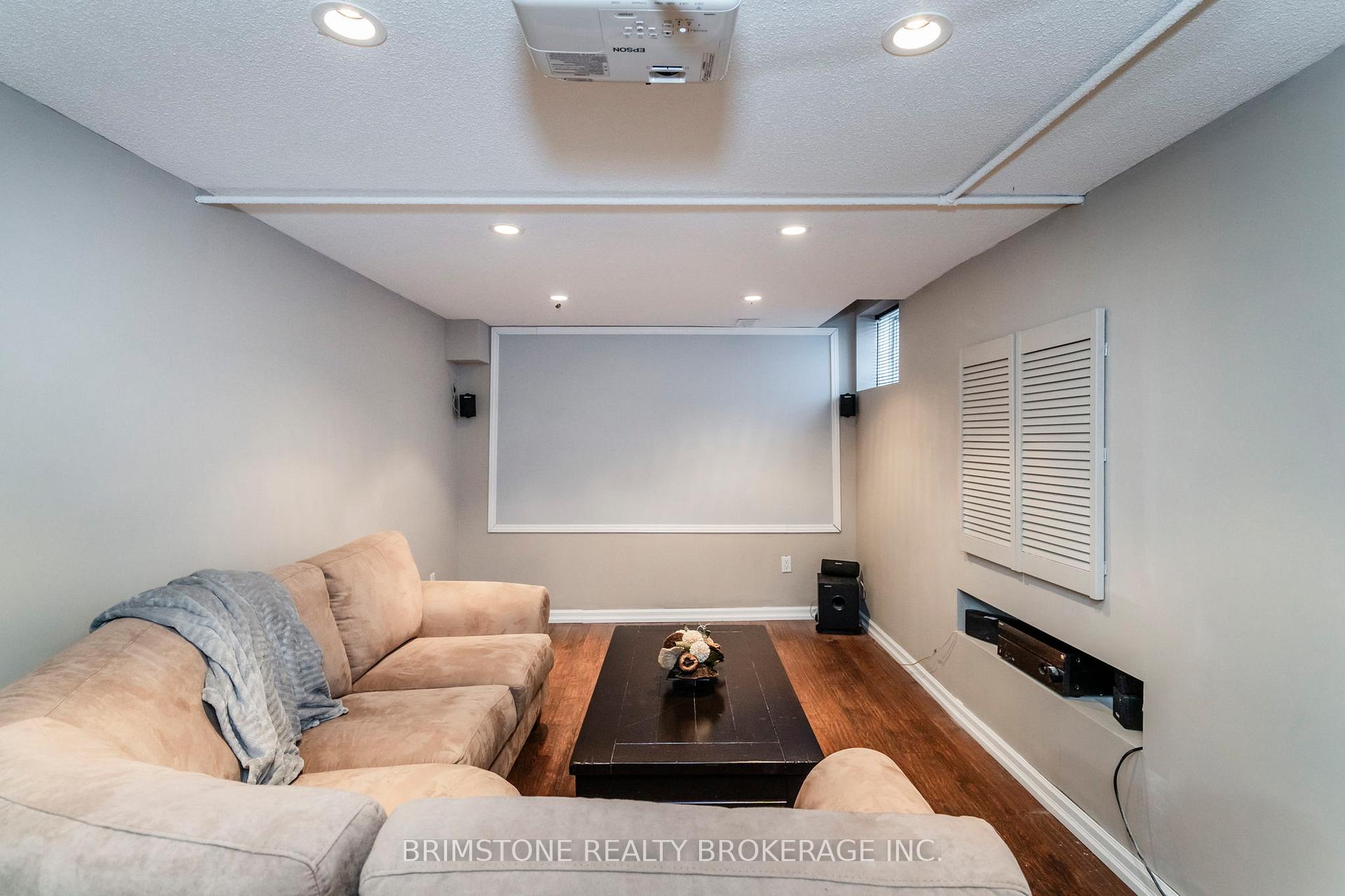 Photo 22 of 90 Kraus Road, Barrie, Edgehill Drive — HOMEH