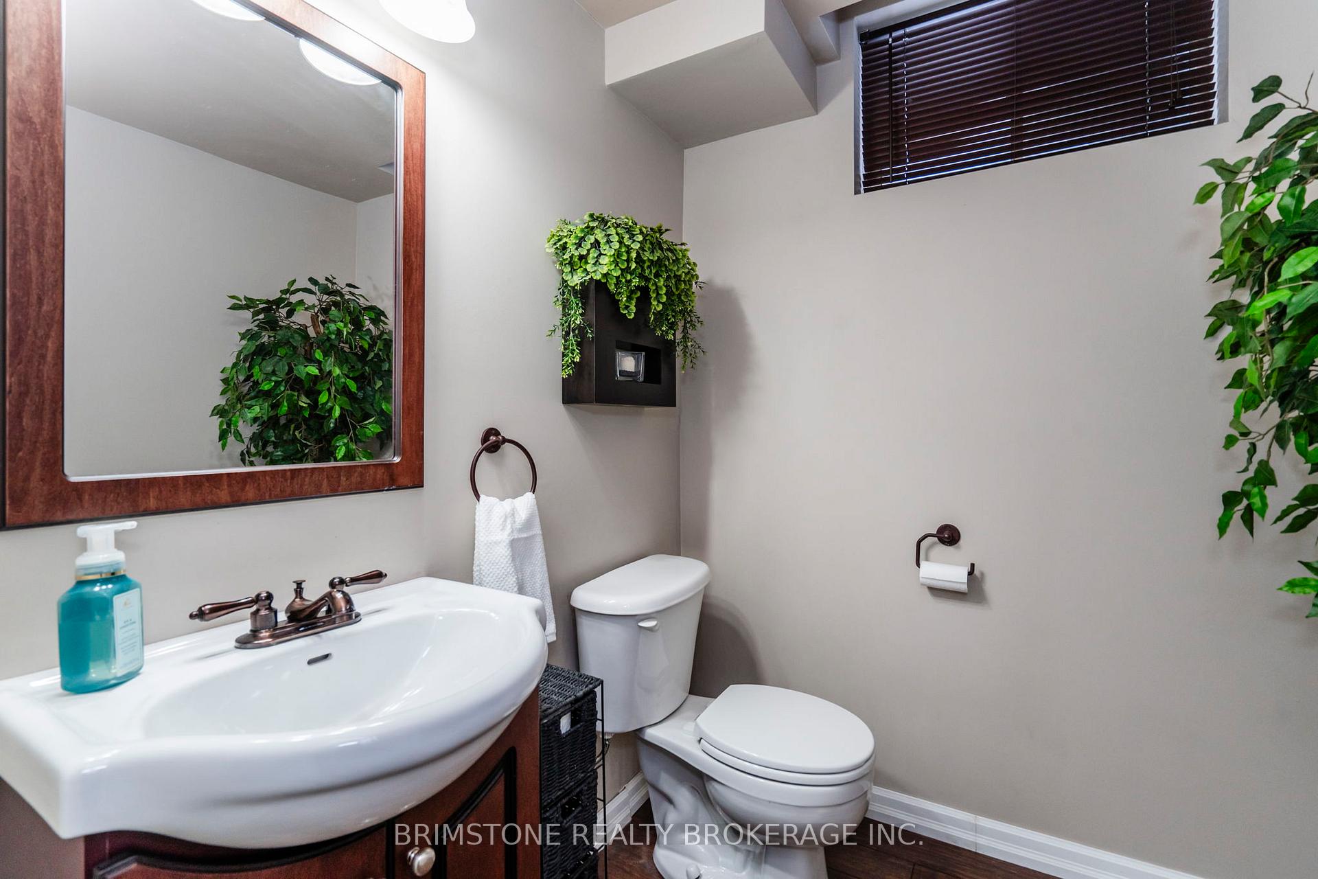 Photo 27 of 90 Kraus Road, Barrie, Edgehill Drive — HOMEH