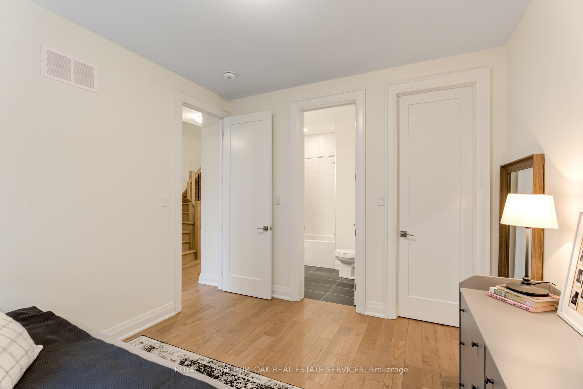 Photo 29 of 3226 Ellyn Common, Burlington, Roseland — HOMEH