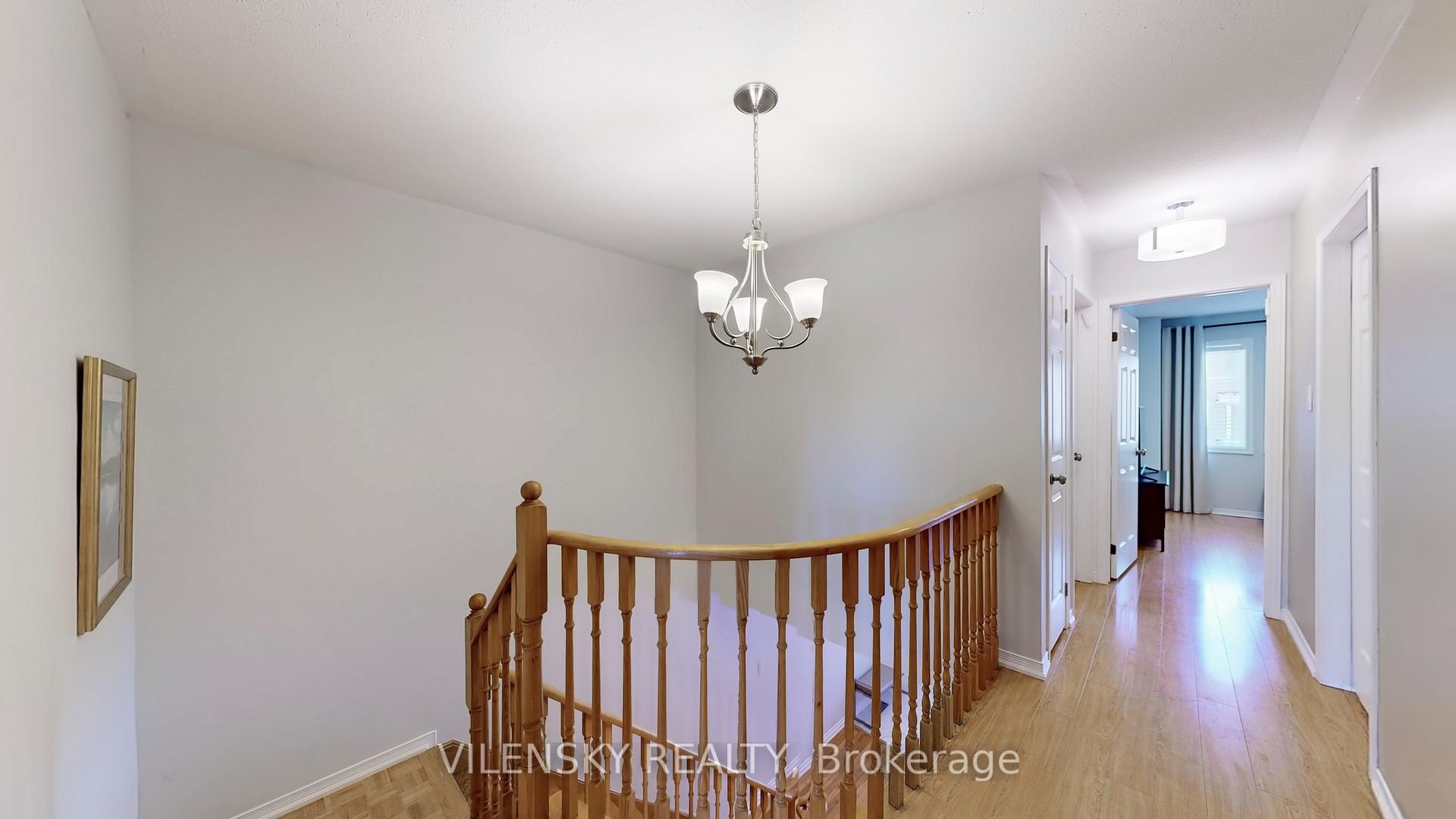 Photo 15 of 101 Foxfield Crescent, Vaughan, Patterson — HOMEH