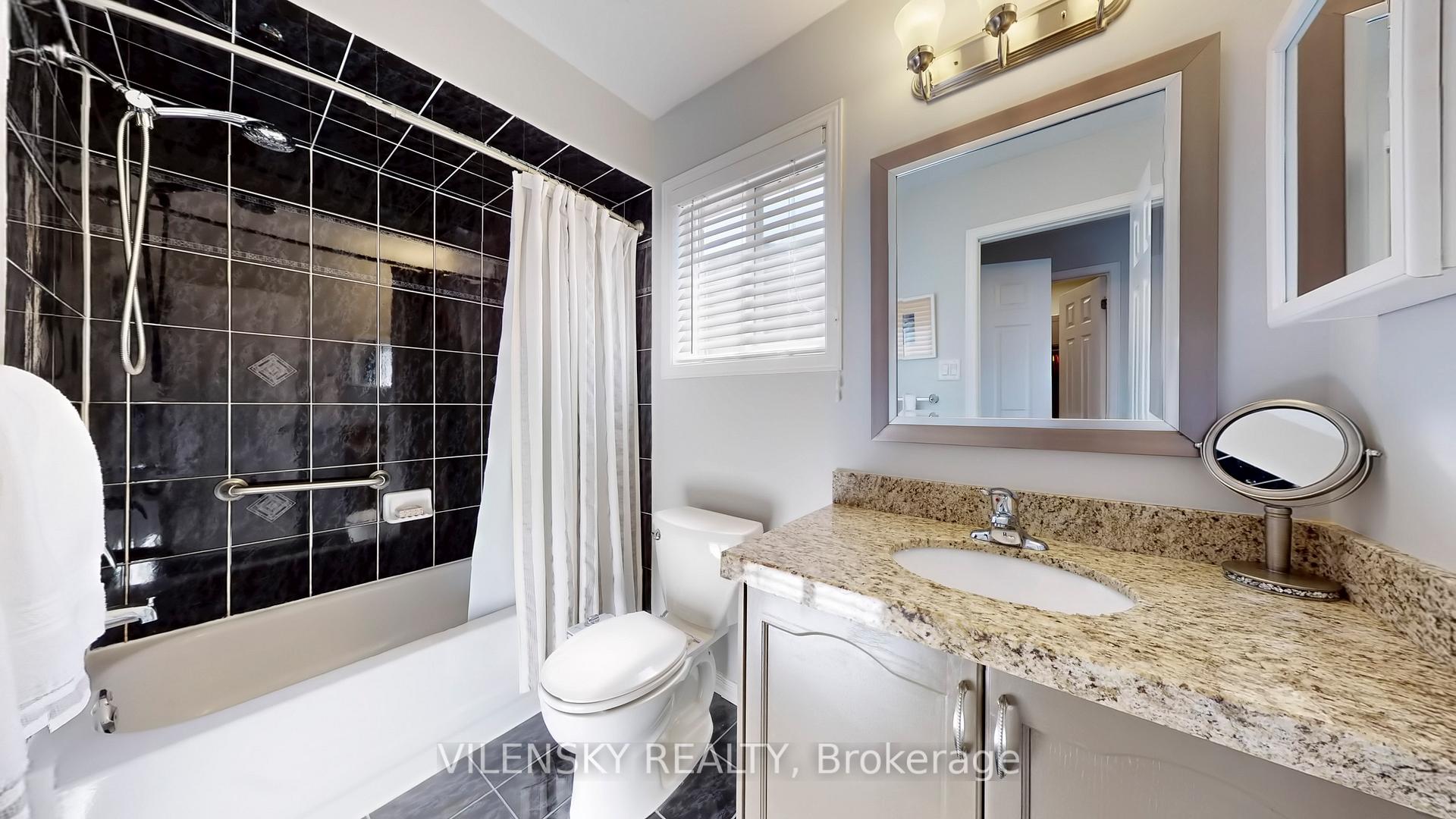 Photo 18 of 101 Foxfield Crescent, Vaughan, Patterson — HOMEH