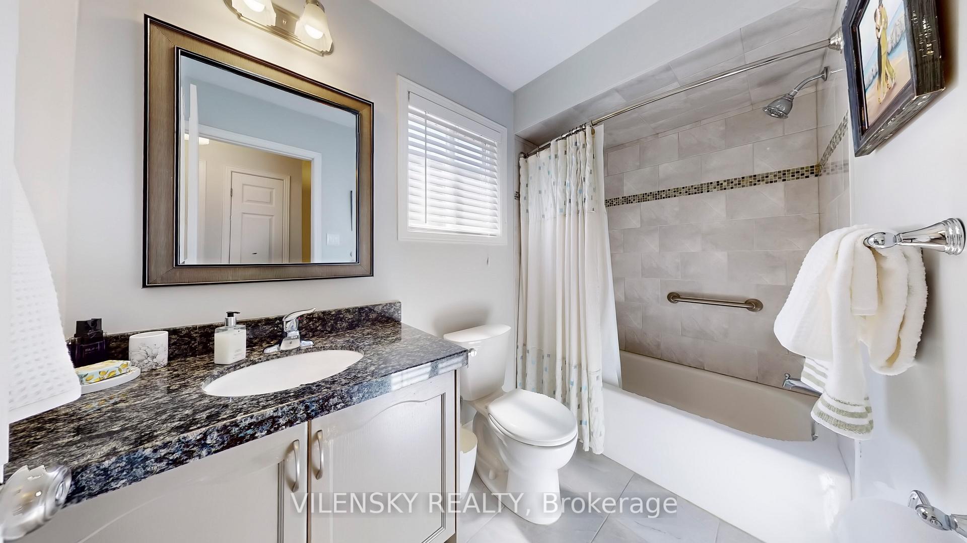 Photo 24 of 101 Foxfield Crescent, Vaughan, Patterson — HOMEH