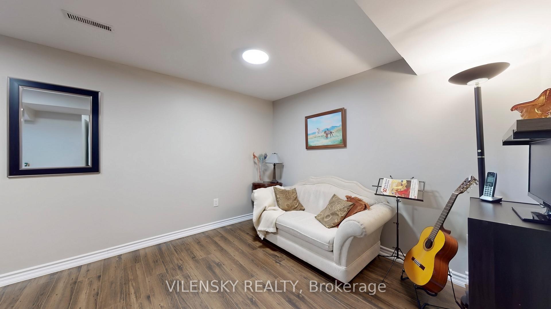 Photo 29 of 101 Foxfield Crescent, Vaughan, Patterson — HOMEH