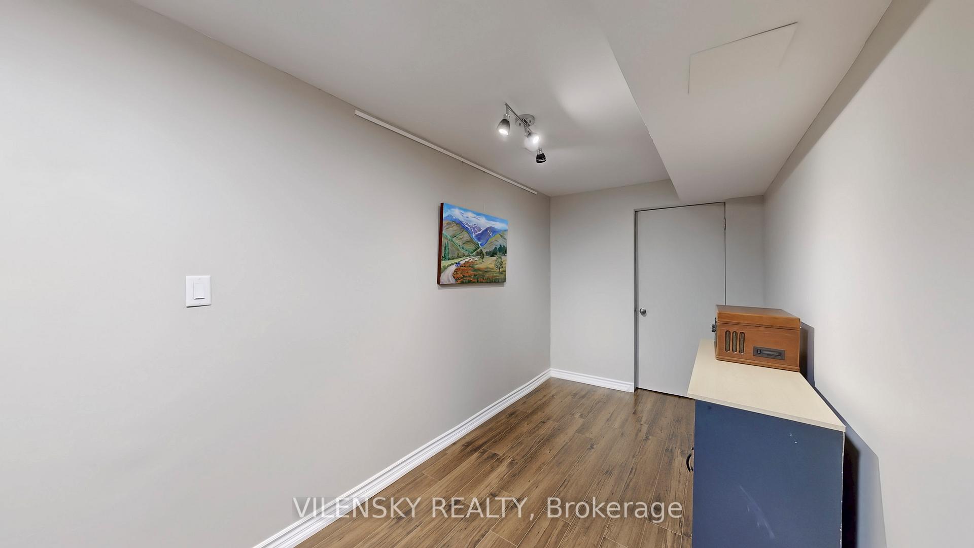 Photo 31 of 101 Foxfield Crescent, Vaughan, Patterson — HOMEH