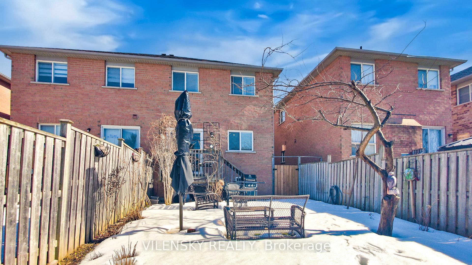 Photo 34 of 101 Foxfield Crescent, Vaughan, Patterson — HOMEH
