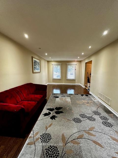 Photo 4 of 42 Neville Crescent, Brampton, Westgate — HOMEH