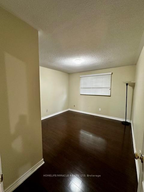 Photo 15 of 42 Neville Crescent, Brampton, Westgate — HOMEH