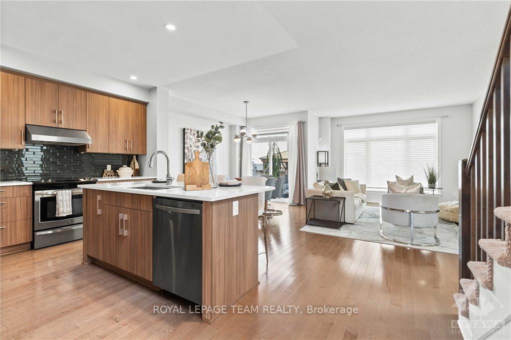 Photo 6 of 506 Egret Way, Ottawa, Barrhaven - Half Moon Bay — HOMEH