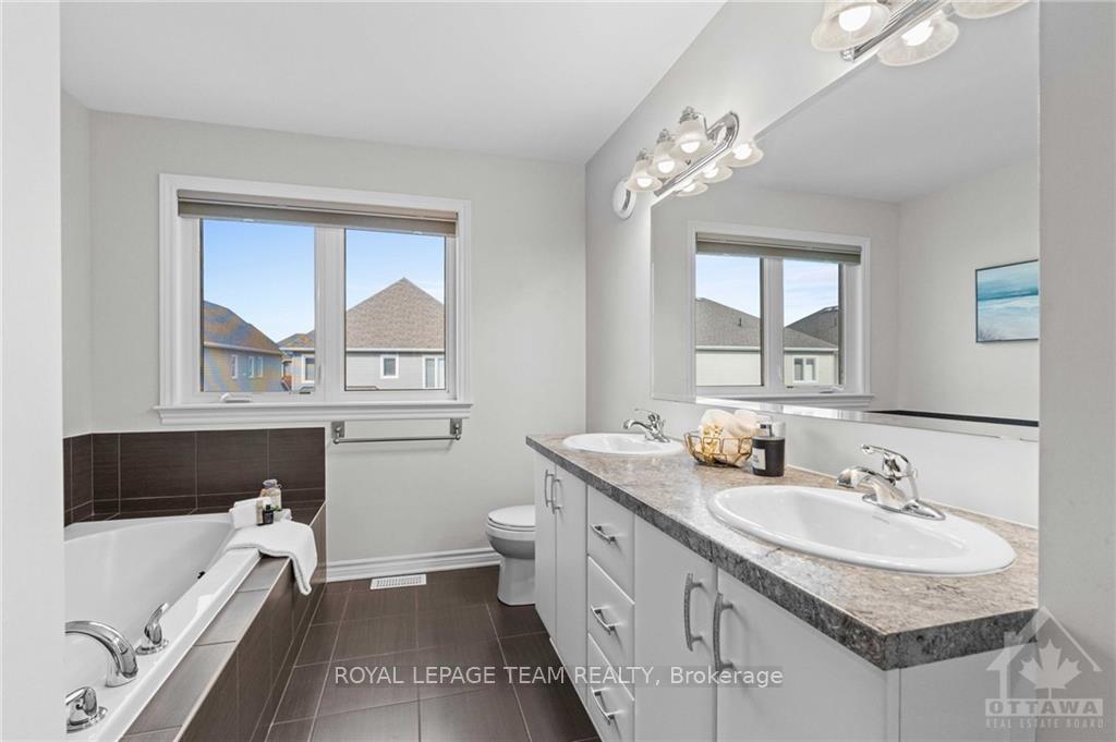 Photo 15 of 506 Egret Way, Ottawa, Barrhaven - Half Moon Bay — HOMEH