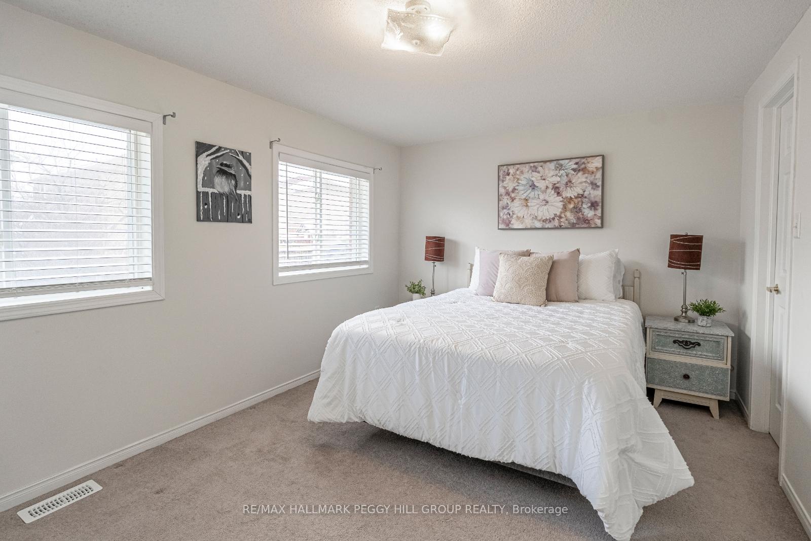 Photo 8 of 175 Courtney Crescent, Barrie, Painswick South — HOMEH