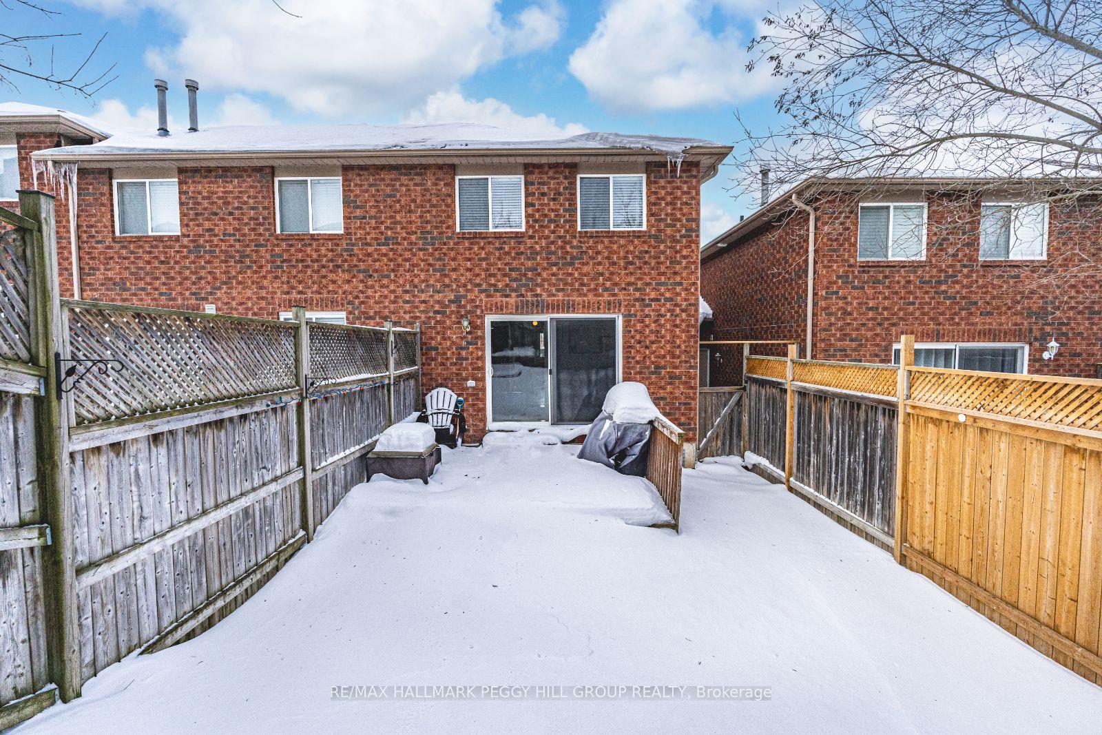 Photo 11 of 175 Courtney Crescent, Barrie, Painswick South — HOMEH