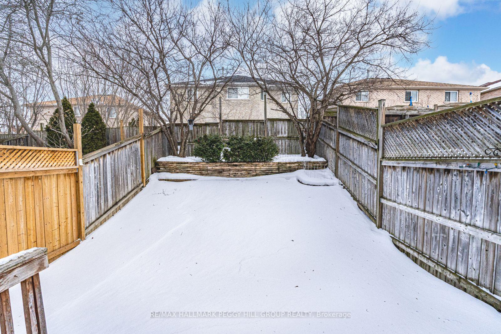 Photo 12 of 175 Courtney Crescent, Barrie, Painswick South — HOMEH