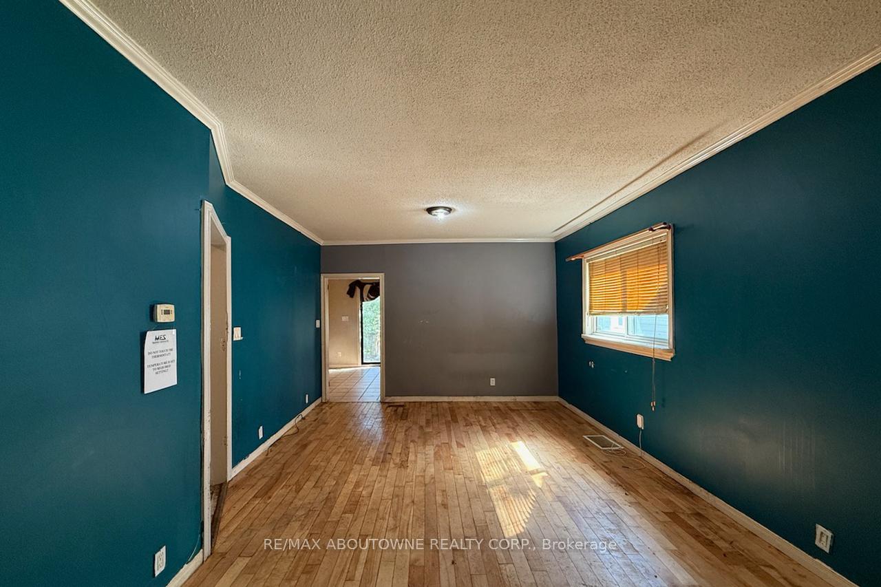Photo 6 of 214 Burlington Street E, Hamilton, North End — HOMEH