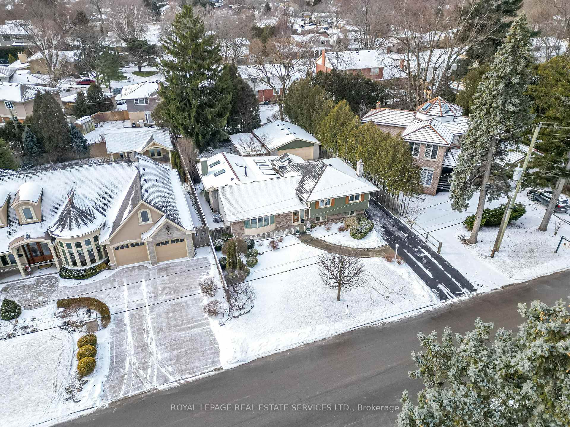 Photo 34 of 236 Belvenia Road, Burlington, Shoreacres — HOMEH