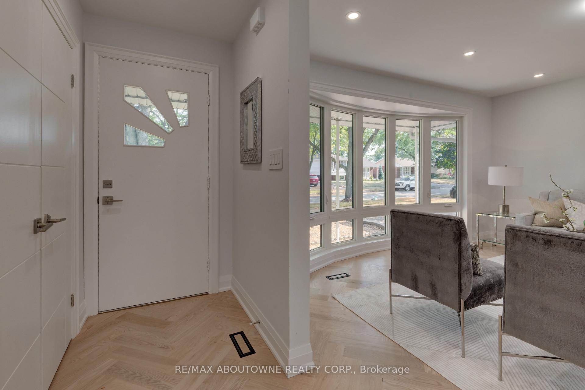 Photo 7 of 2435 Cyprus Avenue, Burlington, Mountainside — HOMEH