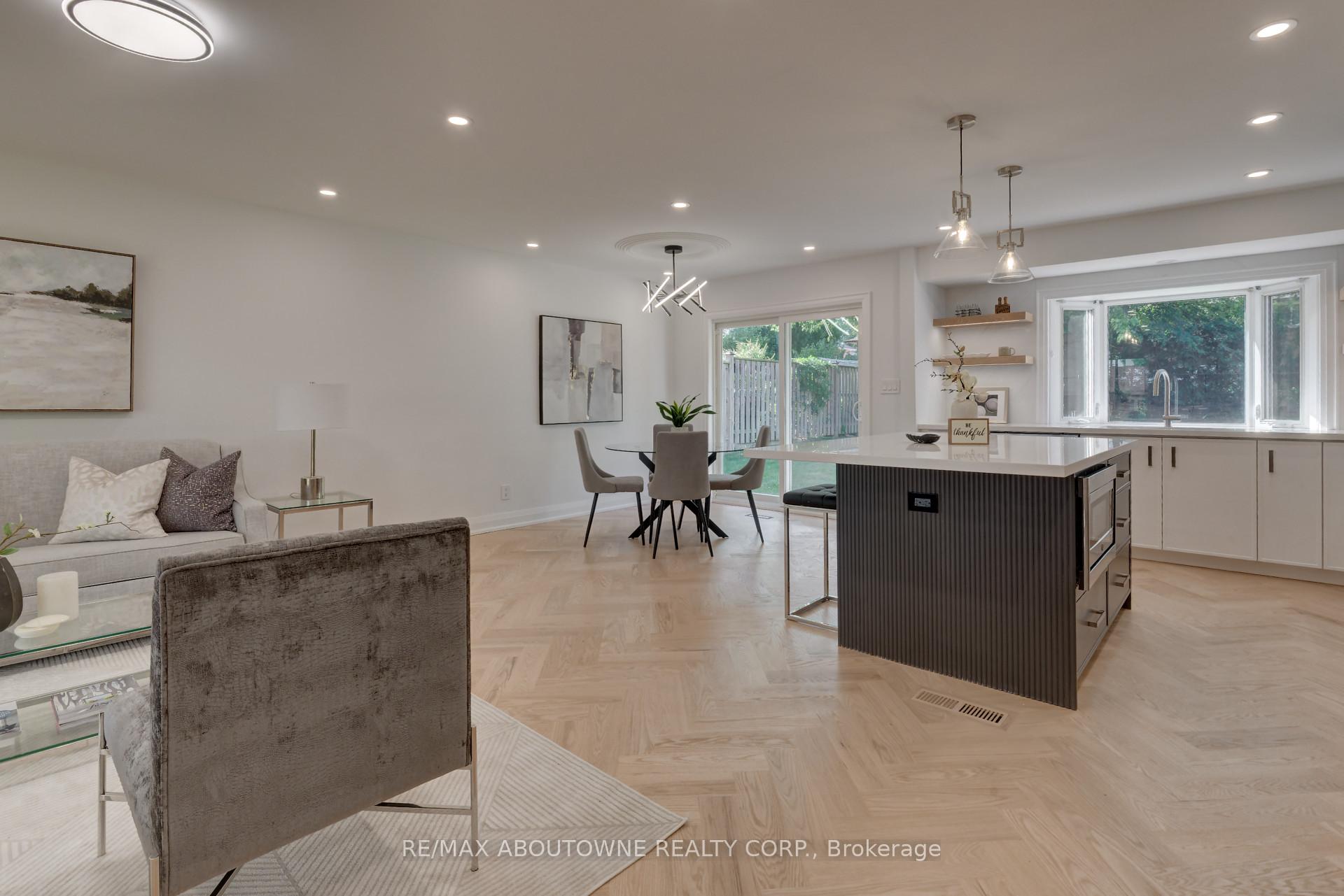 Photo 11 of 2435 Cyprus Avenue, Burlington, Mountainside — HOMEH