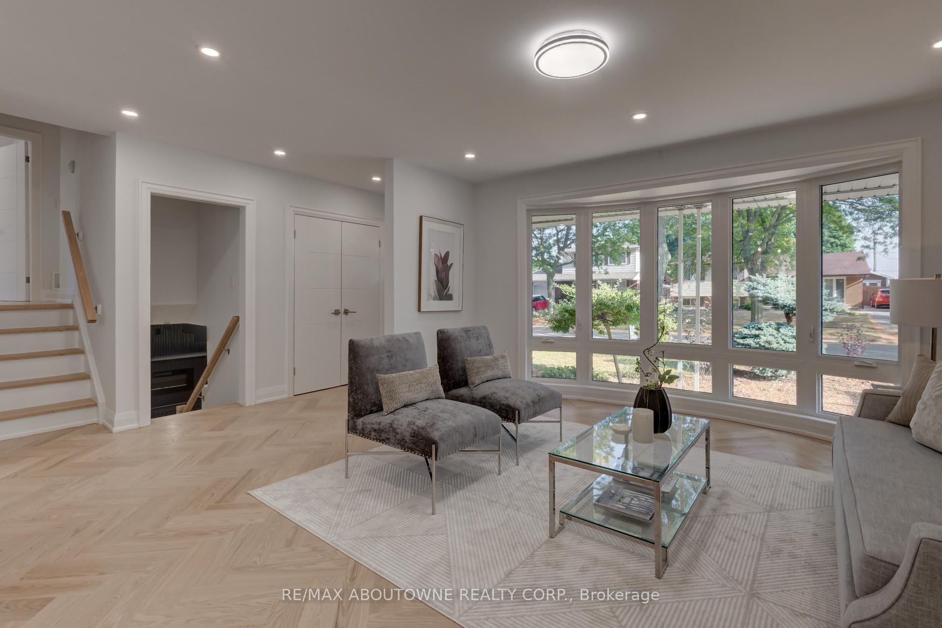 Photo 13 of 2435 Cyprus Avenue, Burlington, Mountainside — HOMEH