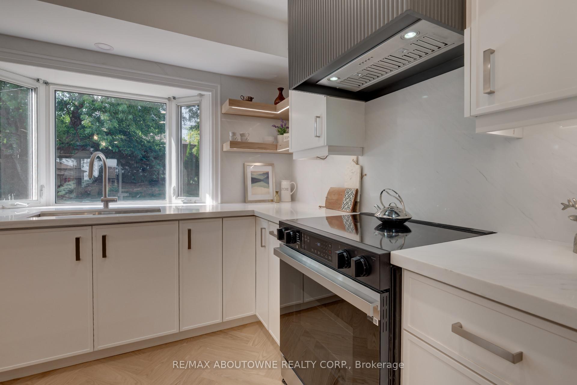 Photo 22 of 2435 Cyprus Avenue, Burlington, Mountainside — HOMEH