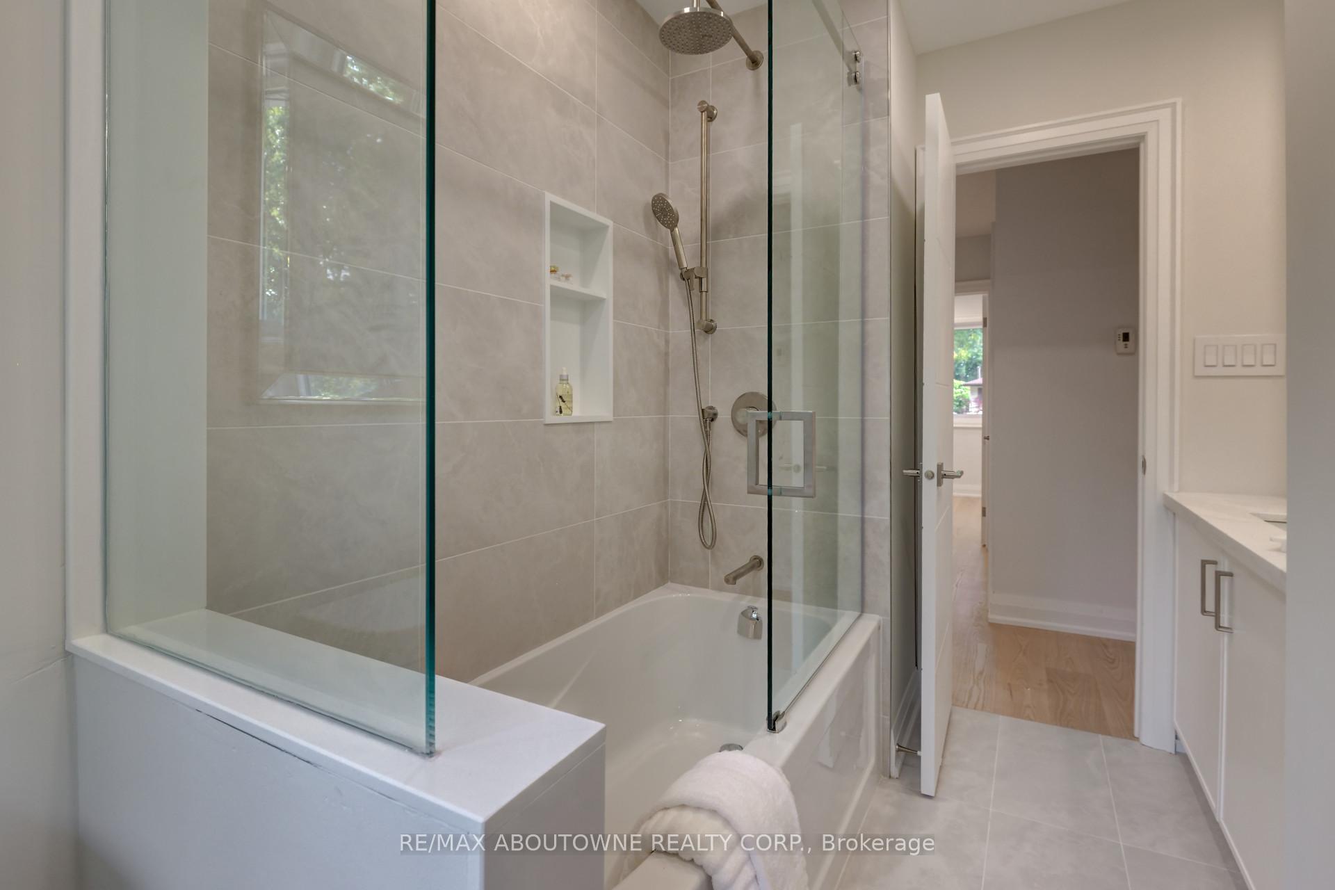 Photo 31 of 2435 Cyprus Avenue, Burlington, Mountainside — HOMEH