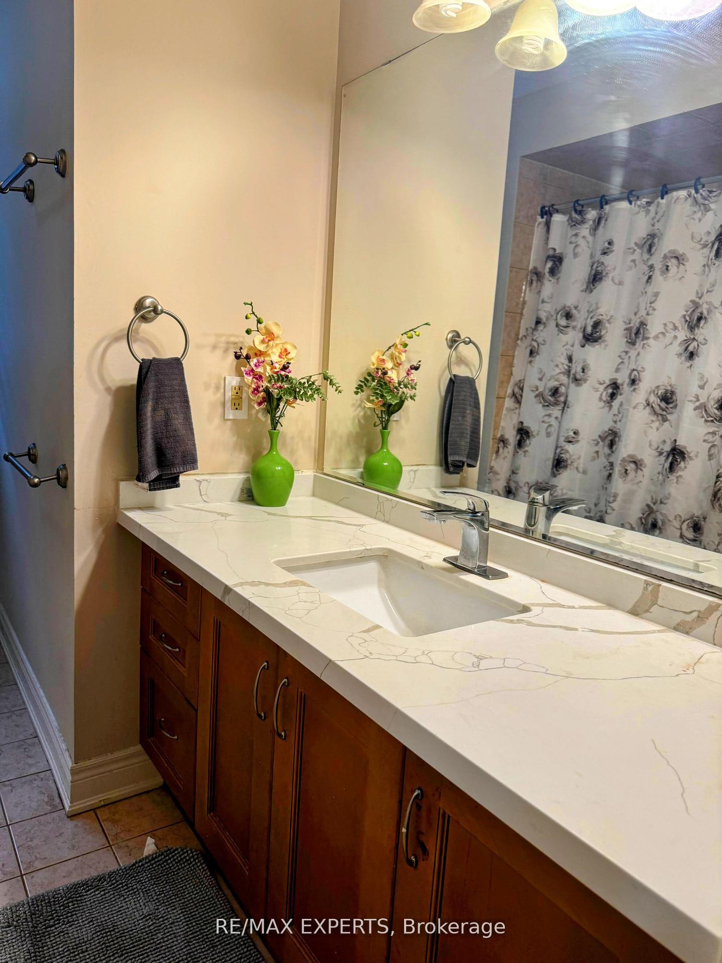 Photo 30 of Unit UPPER, 78 Bluffwood Crescent, Brampton, Bram East — HOMEH
