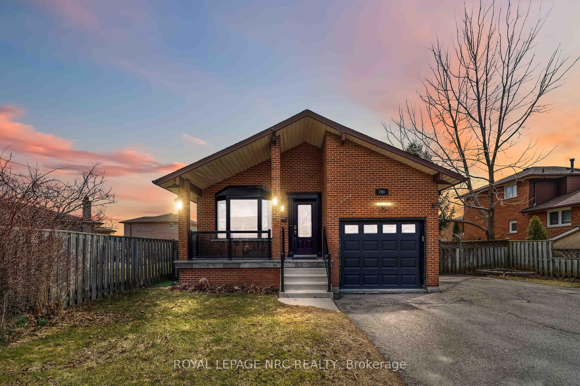 Photo 1 of 701 Upper Paradise Road, Hamilton, Gilkson — HOMEH