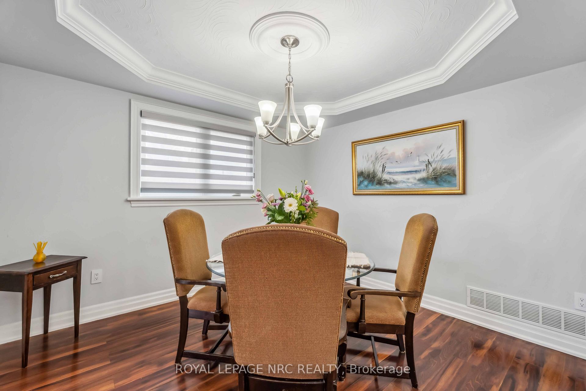Photo 15 of 701 Upper Paradise Road, Hamilton, Gilkson — HOMEH