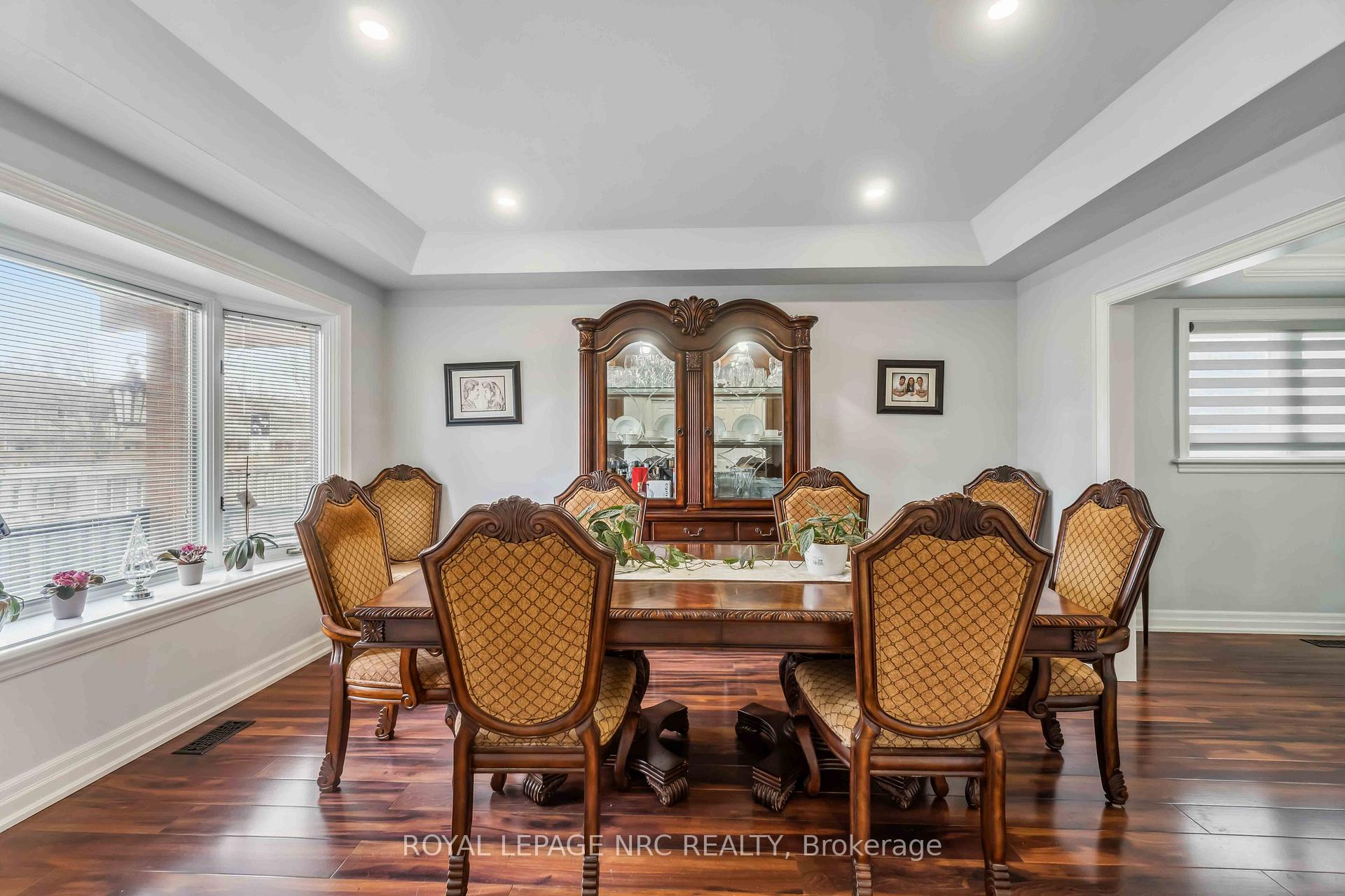 Photo 18 of 701 Upper Paradise Road, Hamilton, Gilkson — HOMEH