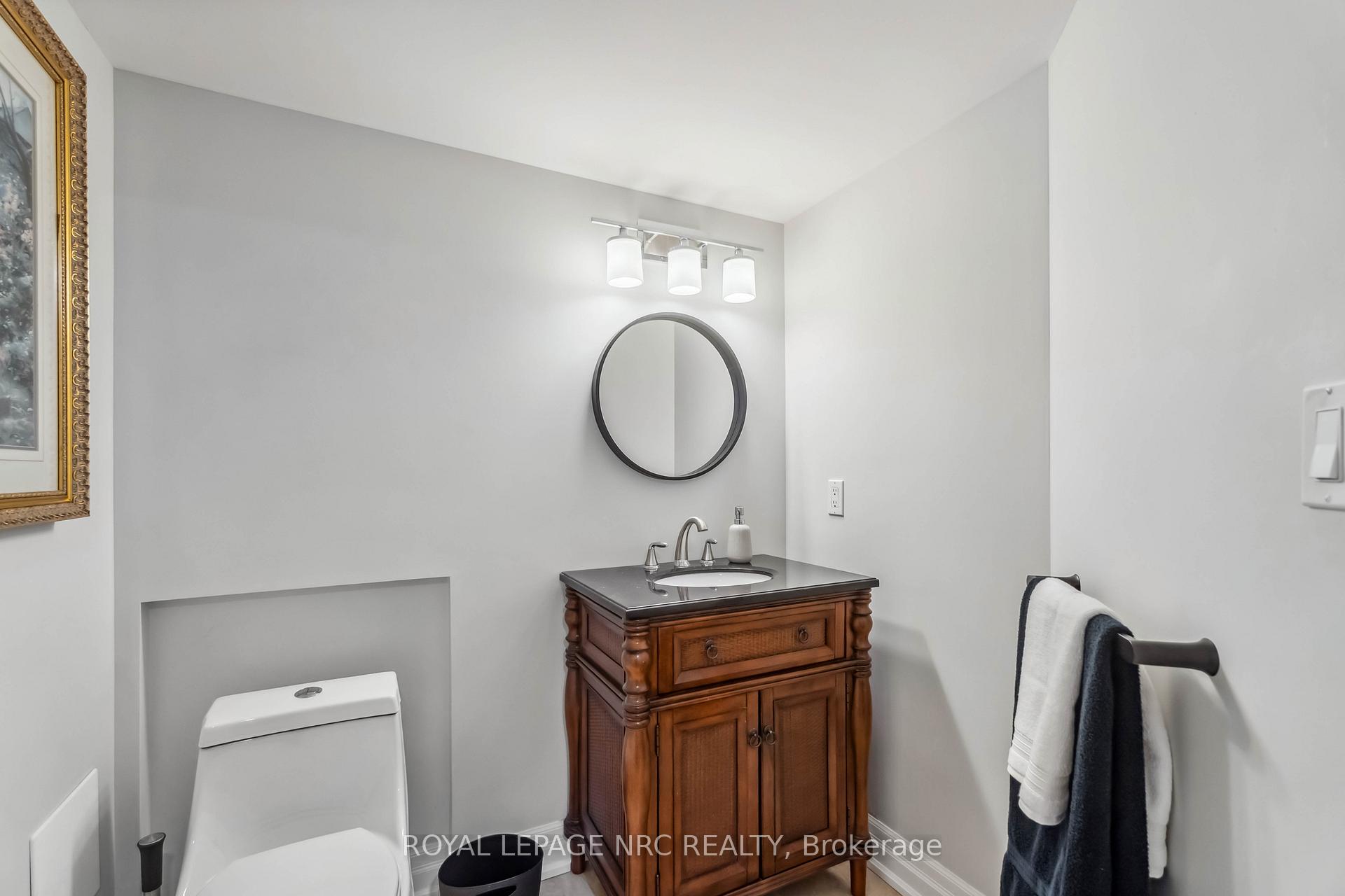 Photo 28 of 701 Upper Paradise Road, Hamilton, Gilkson — HOMEH