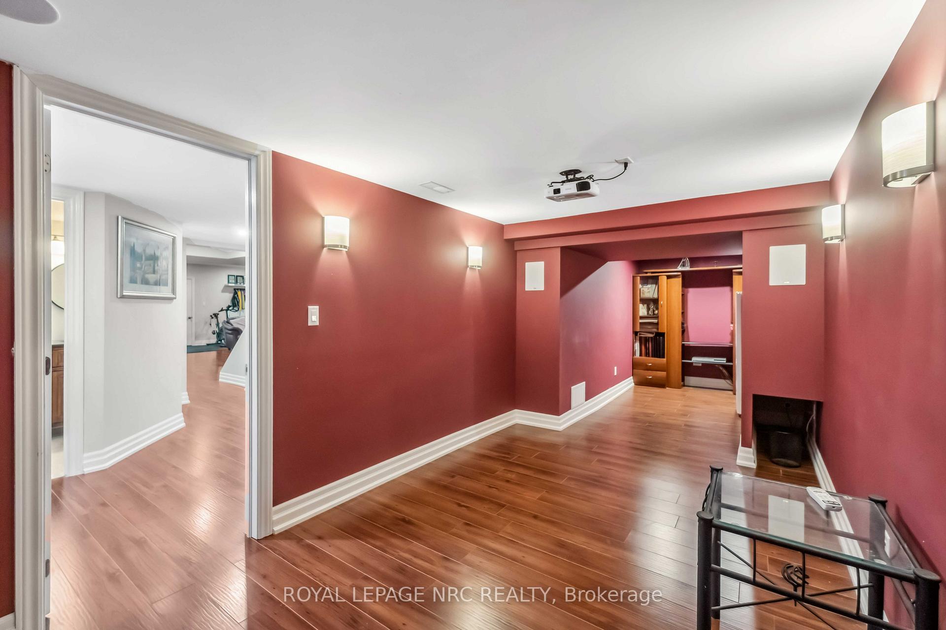 Photo 30 of 701 Upper Paradise Road, Hamilton, Gilkson — HOMEH