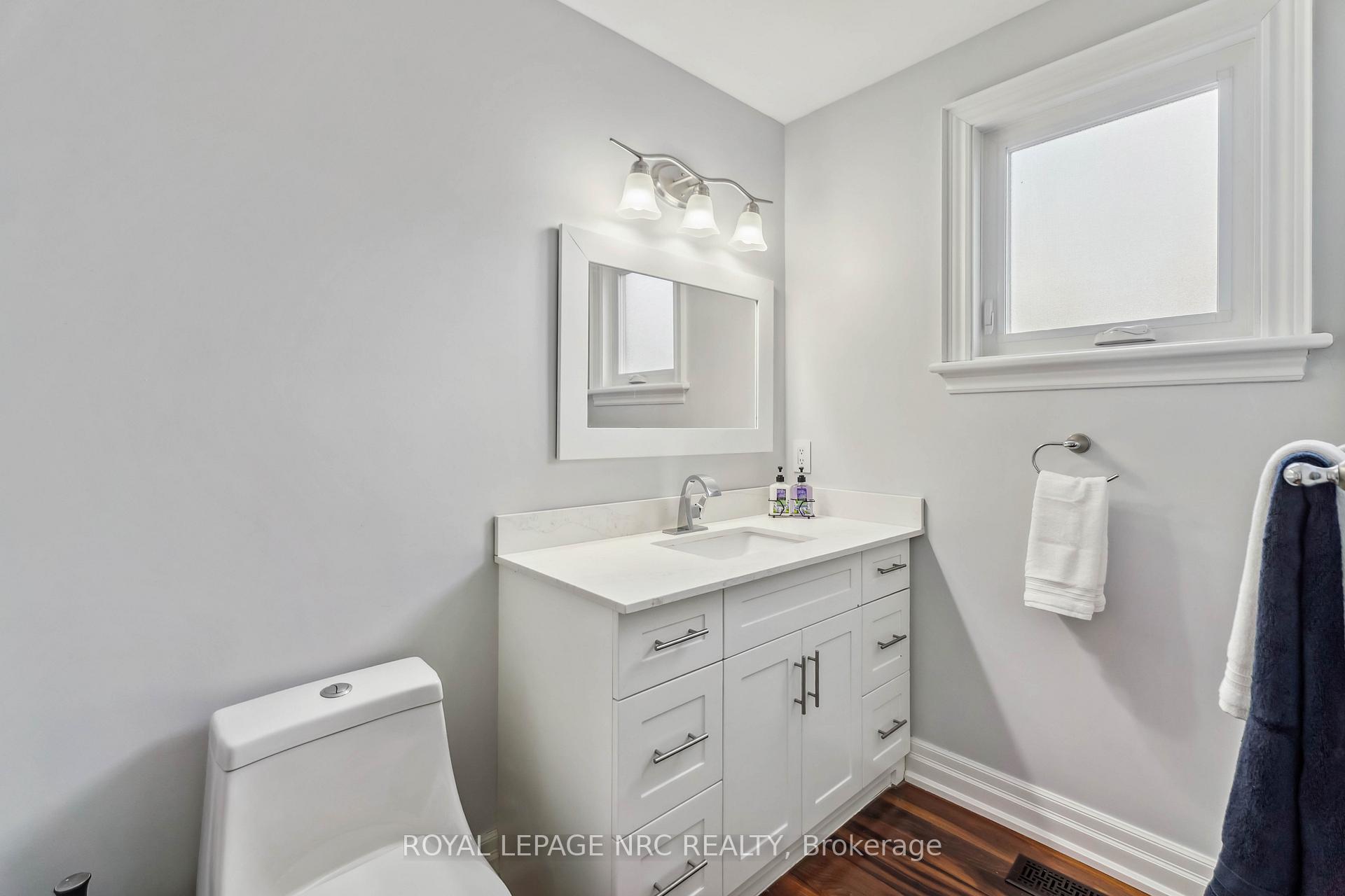 Photo 31 of 701 Upper Paradise Road, Hamilton, Gilkson — HOMEH