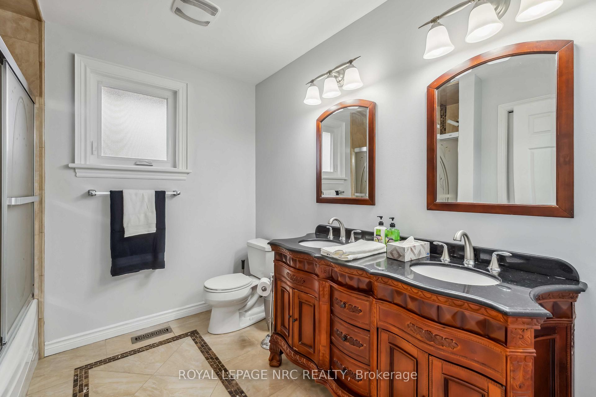 Photo 40 of 701 Upper Paradise Road, Hamilton, Gilkson — HOMEH