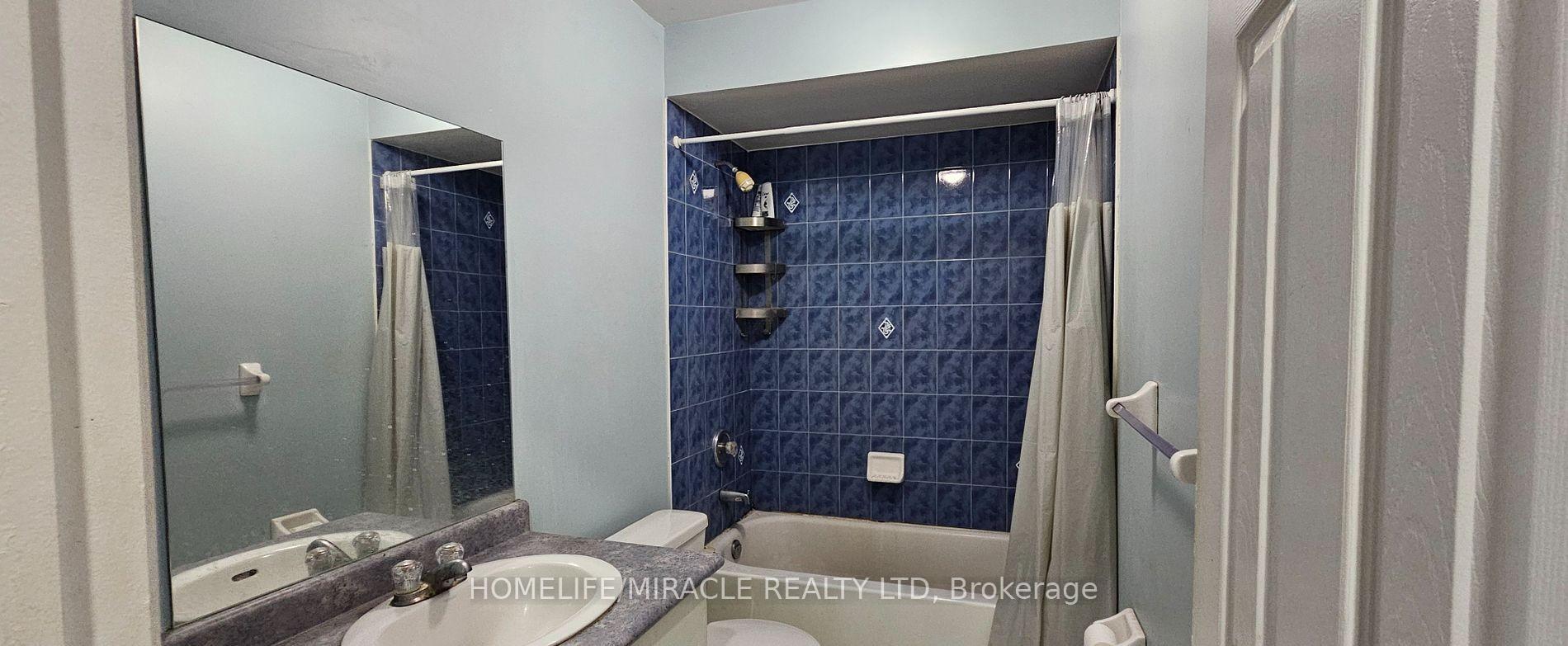 Photo 10 of 59 Luella Crescent, Brampton, Fletcher's Meadow — HOMEH