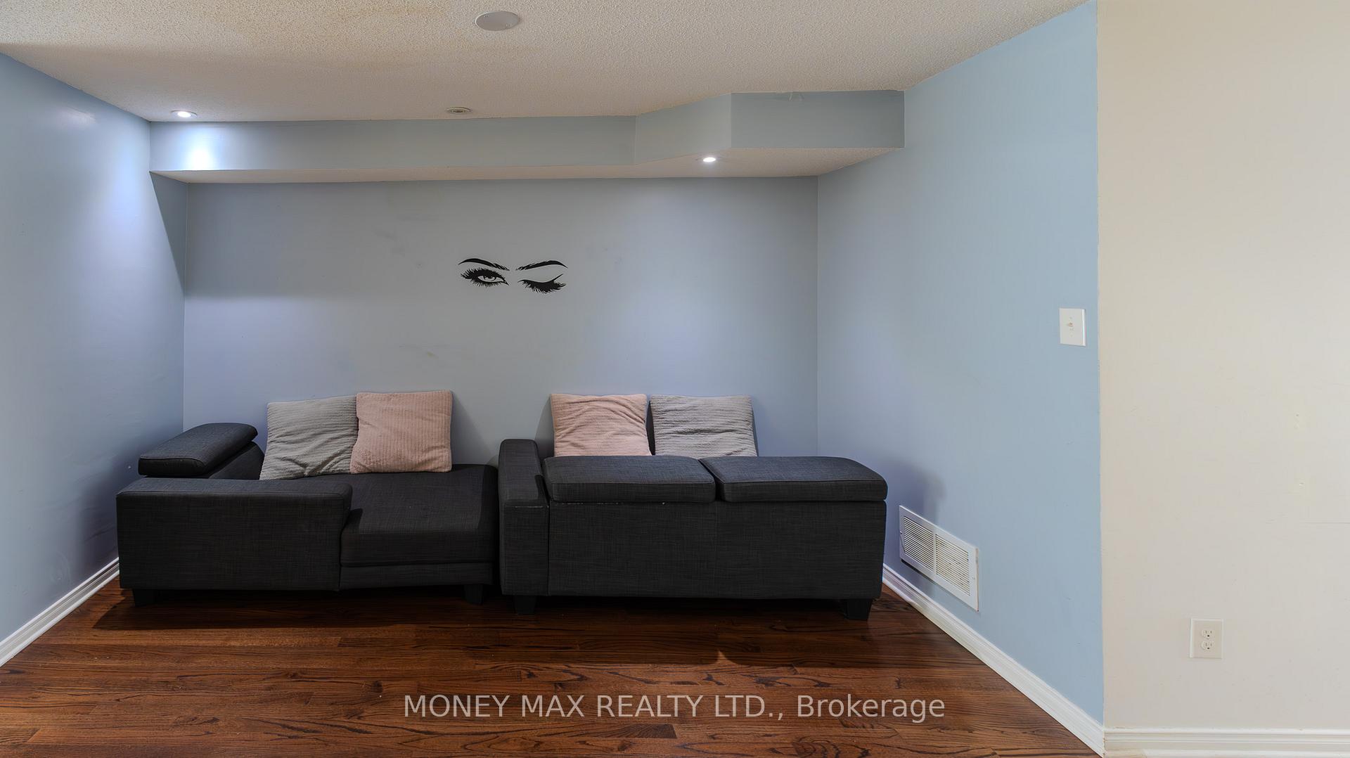 Photo 6 of 39 Chesapeake Crescent, Ottawa, Barrhaven - Cedargrove/Fraserdale — HOMEH