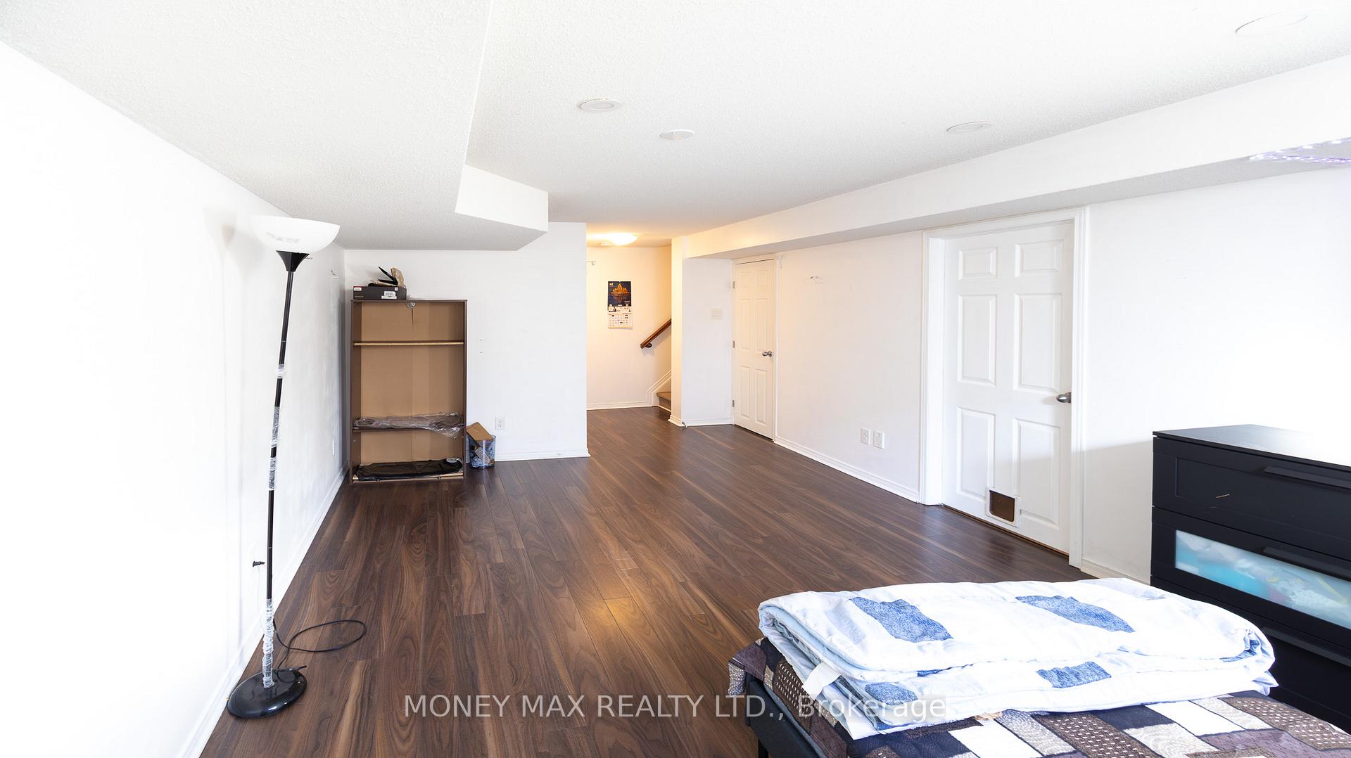 Photo 12 of 39 Chesapeake Crescent, Ottawa, Barrhaven - Cedargrove/Fraserdale — HOMEH