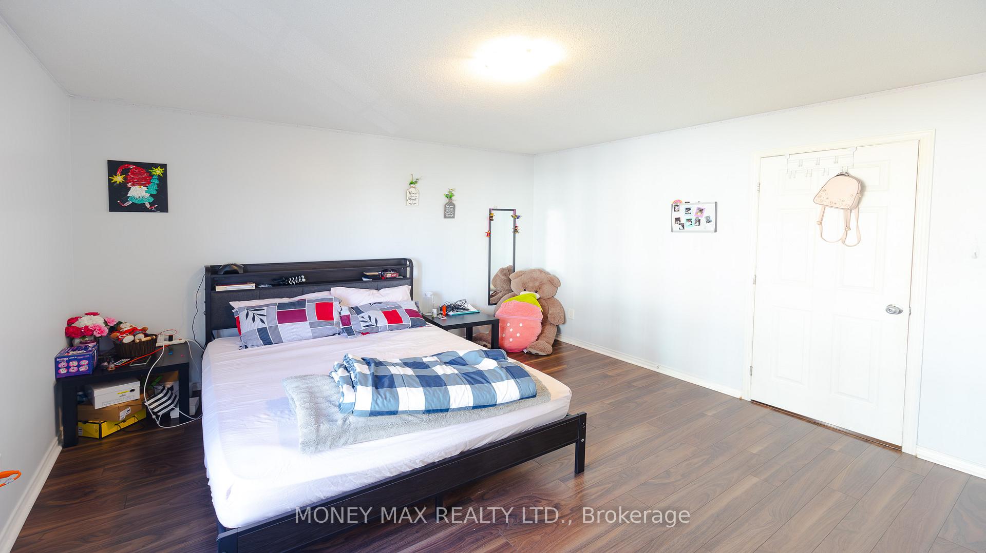Photo 14 of 39 Chesapeake Crescent, Ottawa, Barrhaven - Cedargrove/Fraserdale — HOMEH