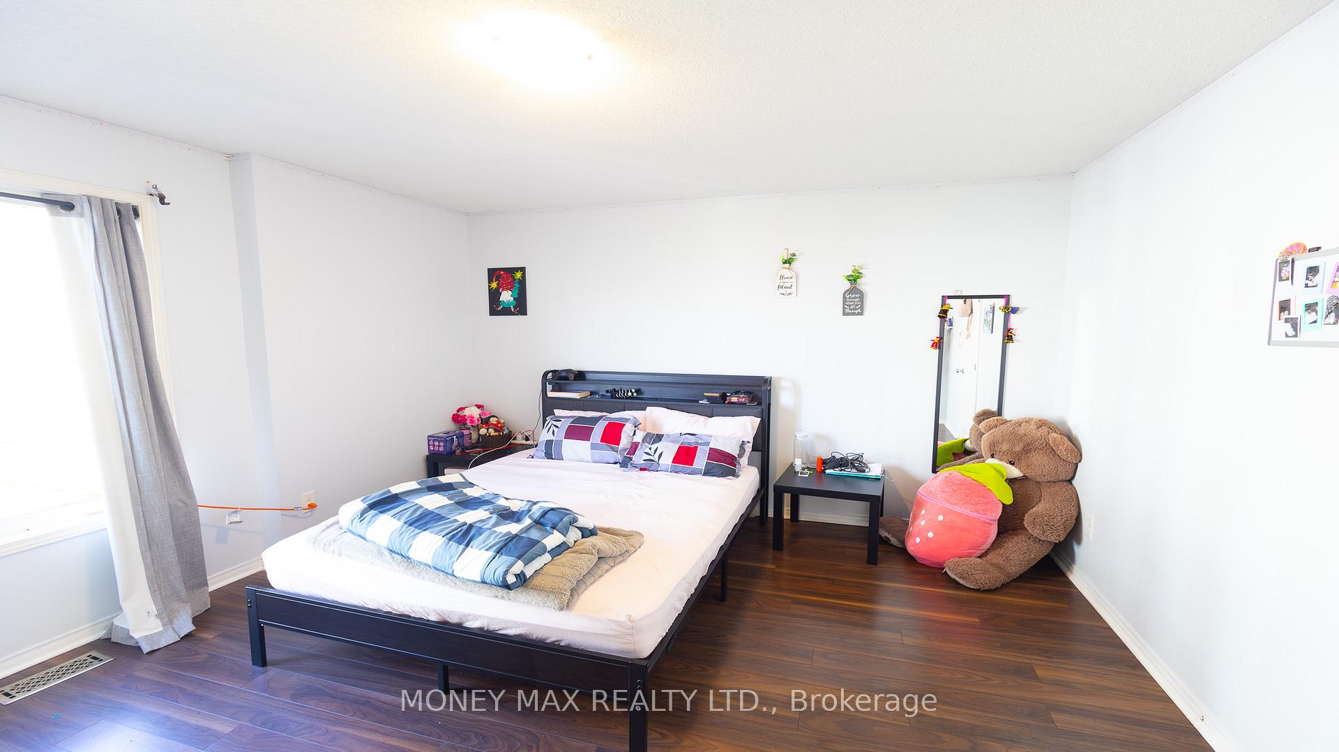 Photo 15 of 39 Chesapeake Crescent, Ottawa, Barrhaven - Cedargrove/Fraserdale — HOMEH