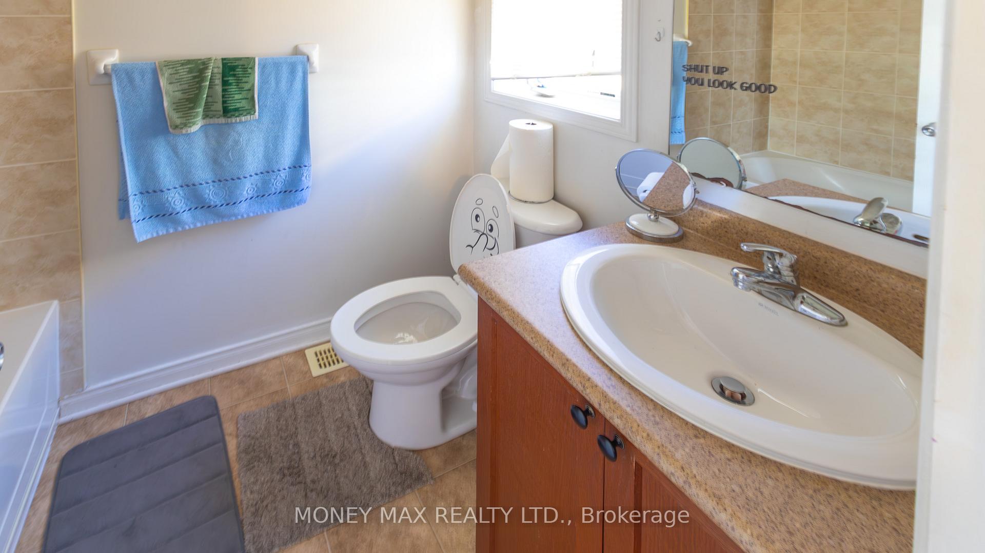 Photo 16 of 39 Chesapeake Crescent, Ottawa, Barrhaven - Cedargrove/Fraserdale — HOMEH