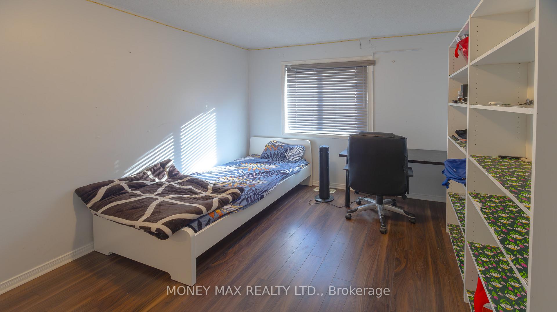 Photo 20 of 39 Chesapeake Crescent, Ottawa, Barrhaven - Cedargrove/Fraserdale — HOMEH