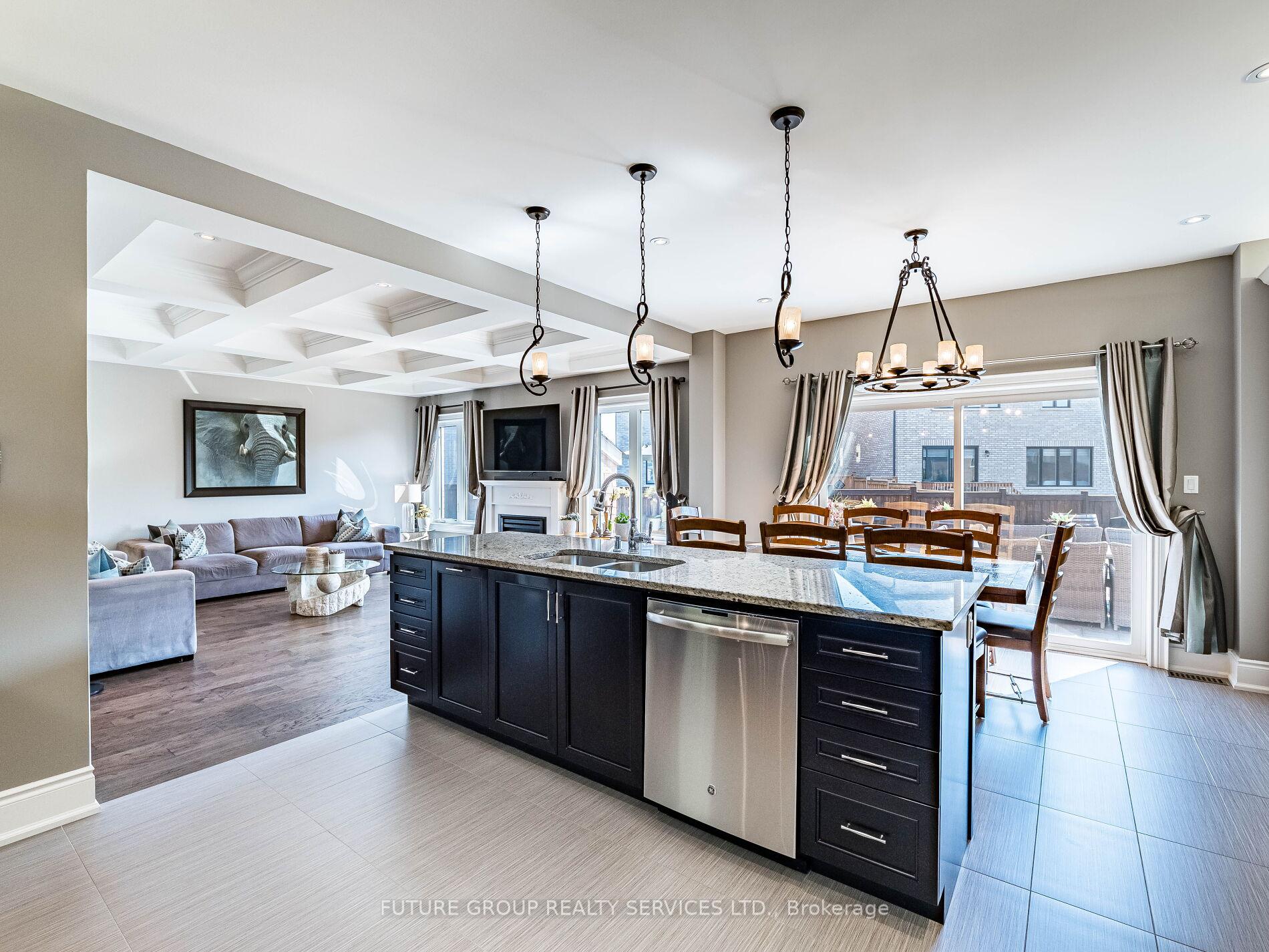 Photo 7 of 29 Godliman Road E, Brampton, Credit Valley — HOMEH