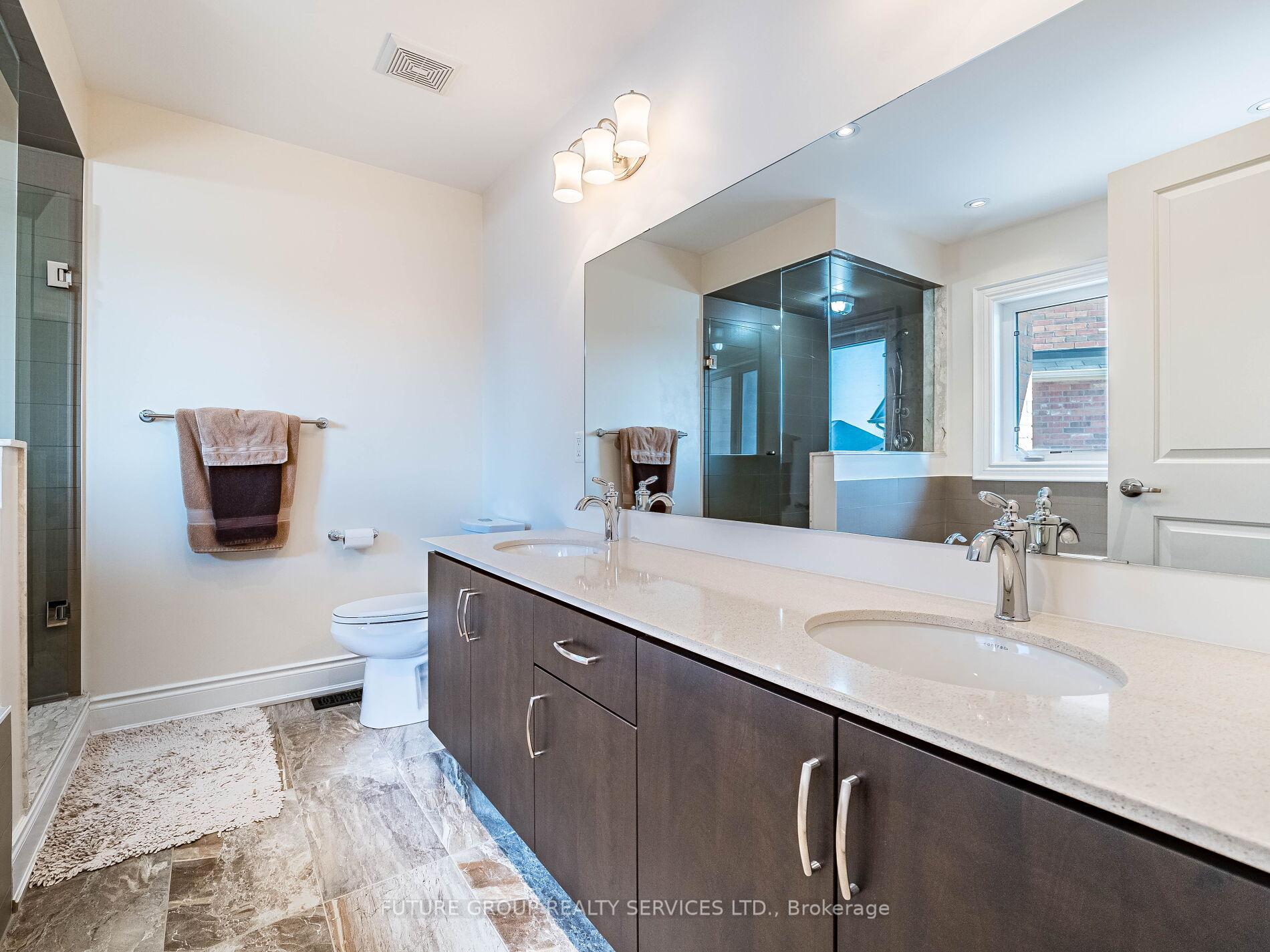 Photo 36 of 29 Godliman Road E, Brampton, Credit Valley — HOMEH