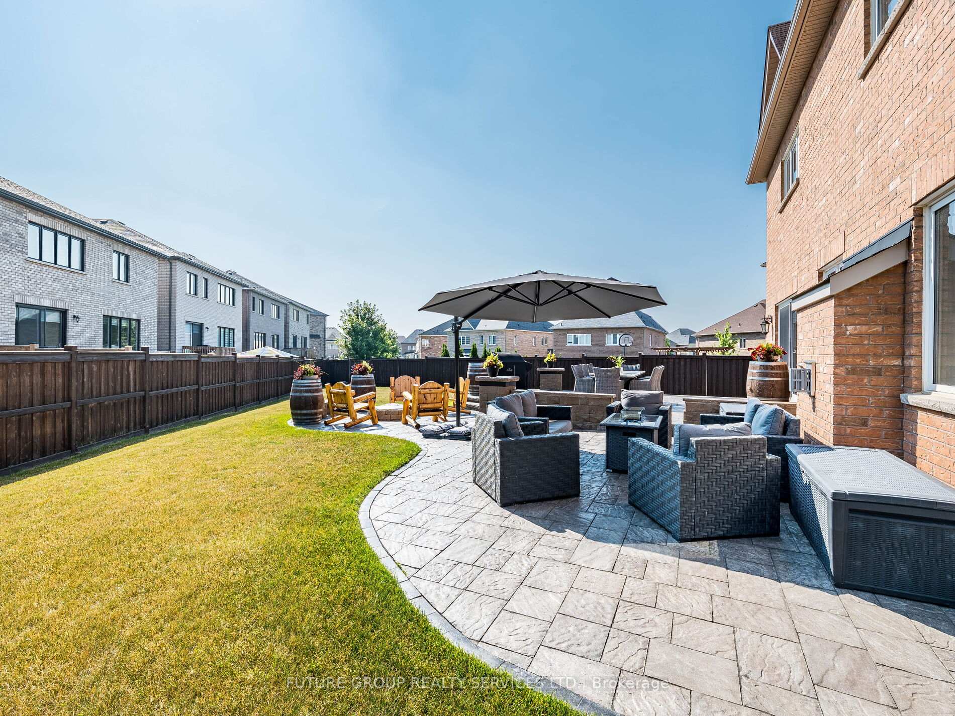 Photo 32 of 29 Godliman Road E, Brampton, Credit Valley — HOMEH