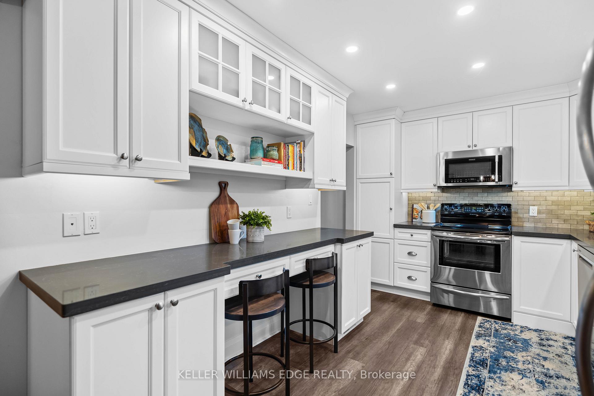 Photo 12 of 2182 Clarendon Park Drive, Burlington, Brant — HOMEH